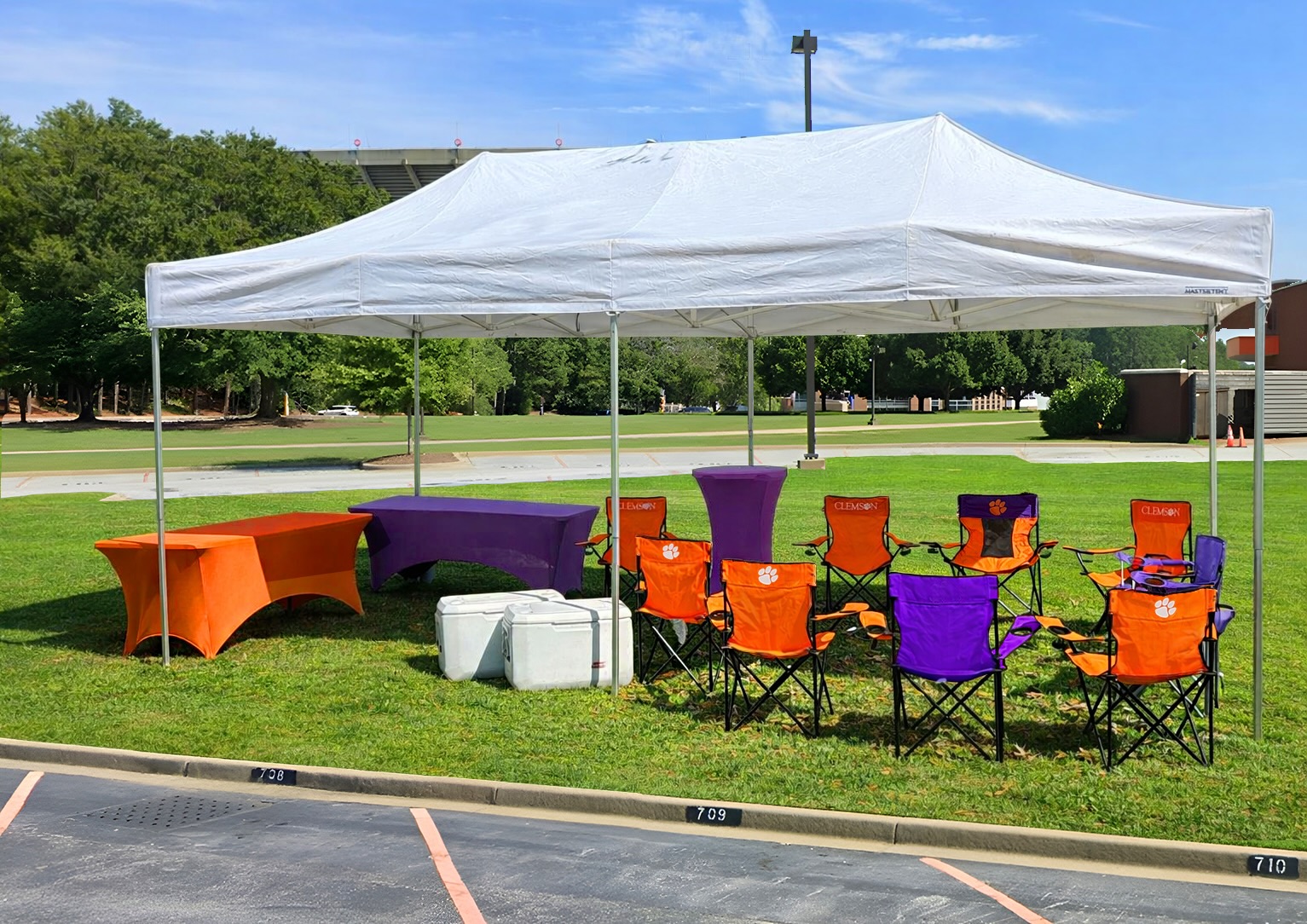 tent-tv-setup-clemson
